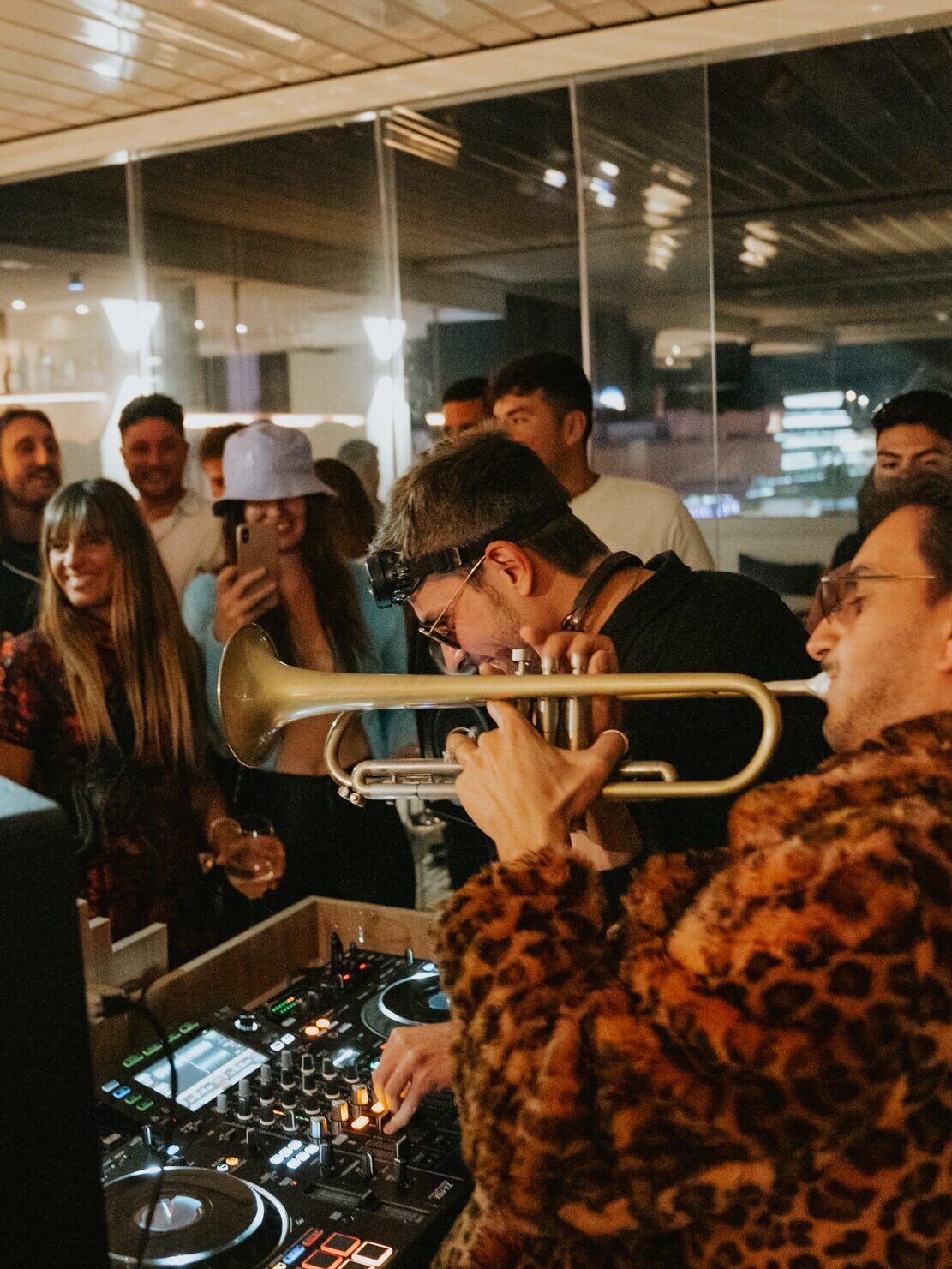 Pere Navarro and Antonio Blackstad LIVE